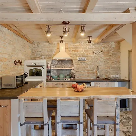 Tilia Holiday home *